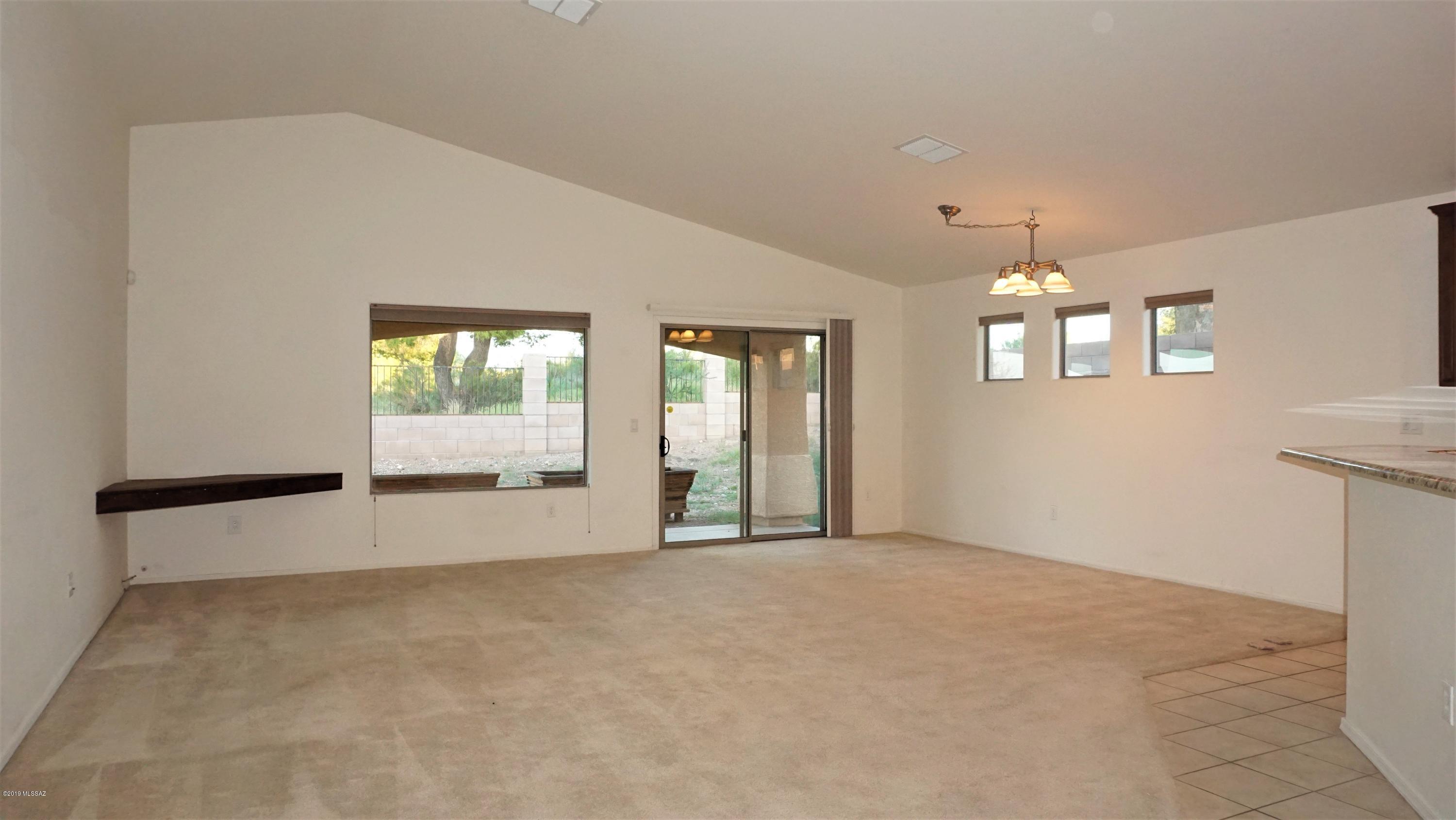 433 South Stone Bench Road Vail, AZ 85641 - Photo 9 of 33 Gallery Image 9