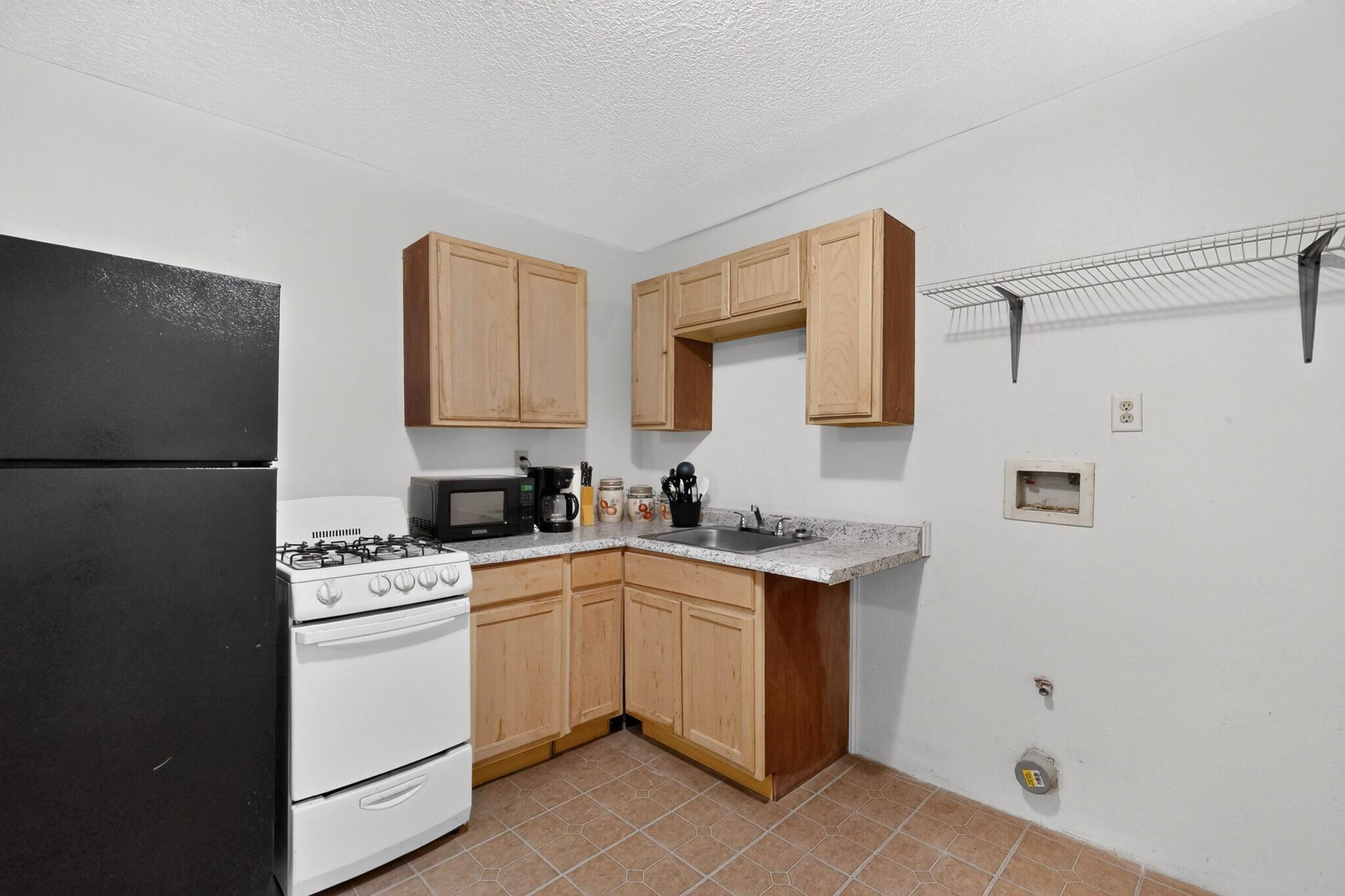 2215 Hooper Road Southwest Albuquerque, NM 87105 - Photo 40 of 67 Gallery Image 40