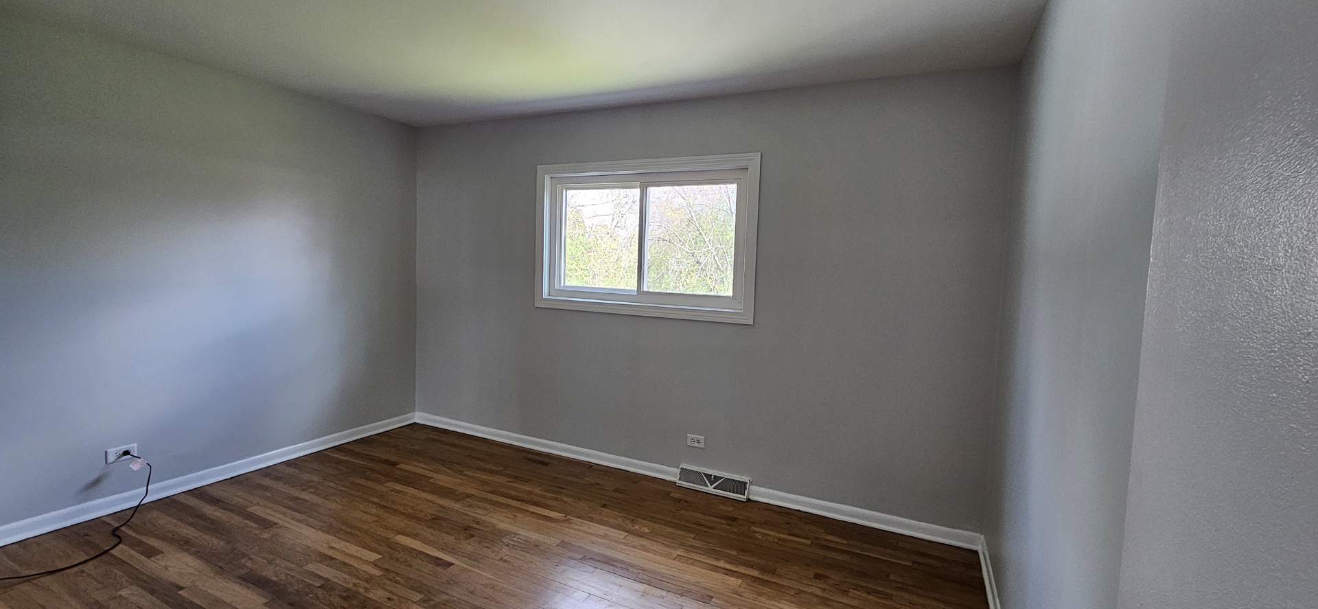 9449 Dee Road Des Plaines, IL 60016 - Photo 14 of 18