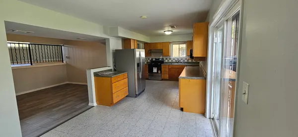$379,900 | 9449 Dee Road, Des Plaines, IL 60016