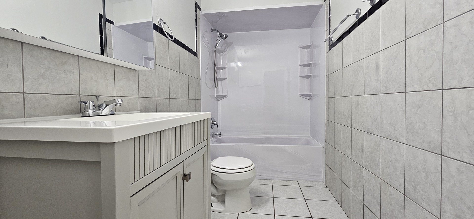 9449 Dee Road Des Plaines, IL 60016 - Photo 10 of 18