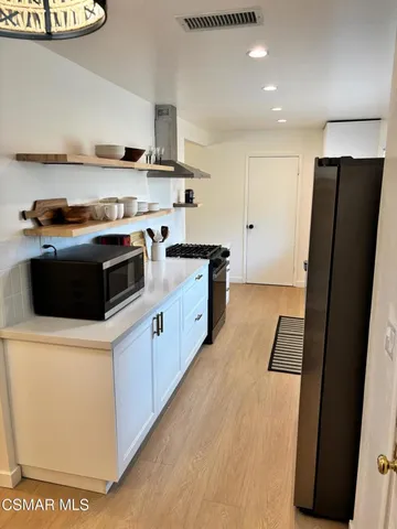 $3,850 | 1095 Calle Jazmin, Thousand Oaks, CA 91360