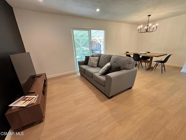 $3,850 | 1095 Calle Jazmin, Thousand Oaks, CA 91360