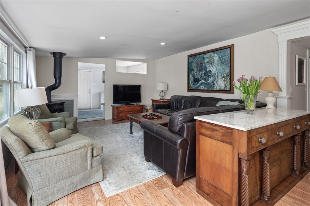 498 North Main Street Cohasset, MA 02025 - Photo 12 of 36