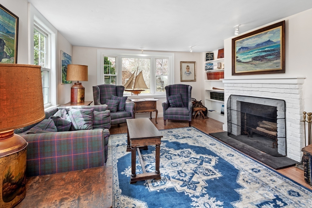 498 North Main Street Cohasset, MA 02025 - Photo 20 of 36