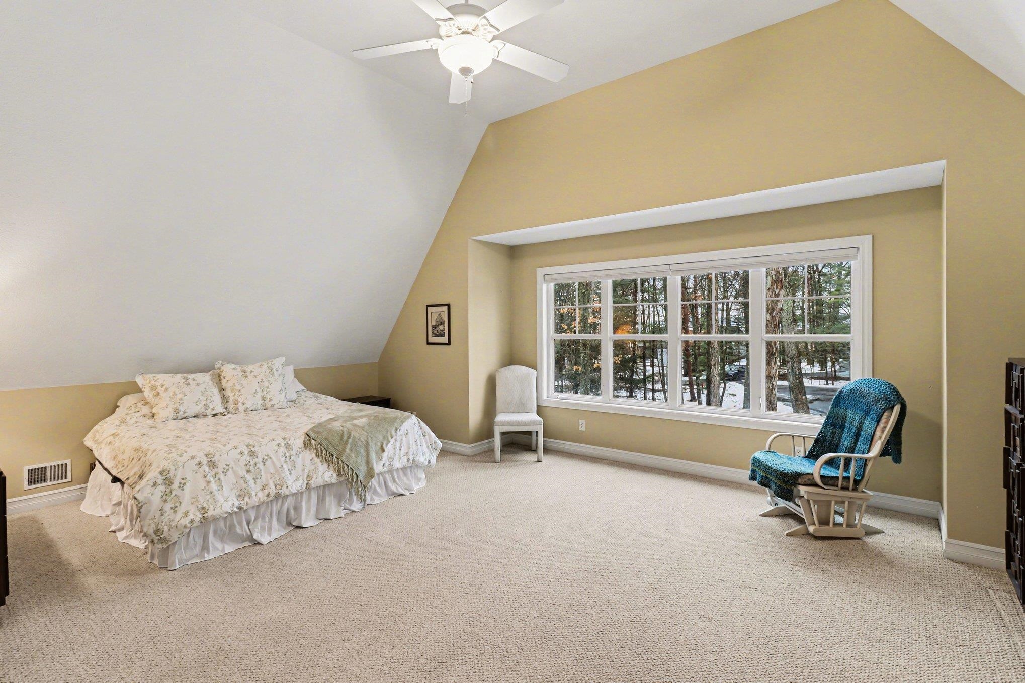 7380 Deepwater Point Road Williamsburg, MI 49690 - Photo 19 of 47