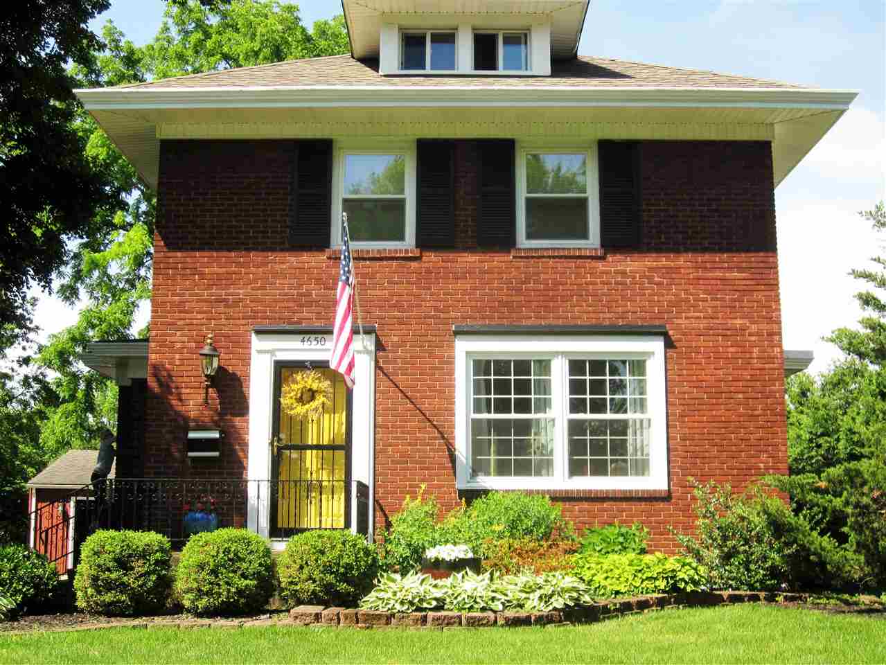 4650 Old Mill Road Fort Wayne, IN 46807 - Photo 1 of 31