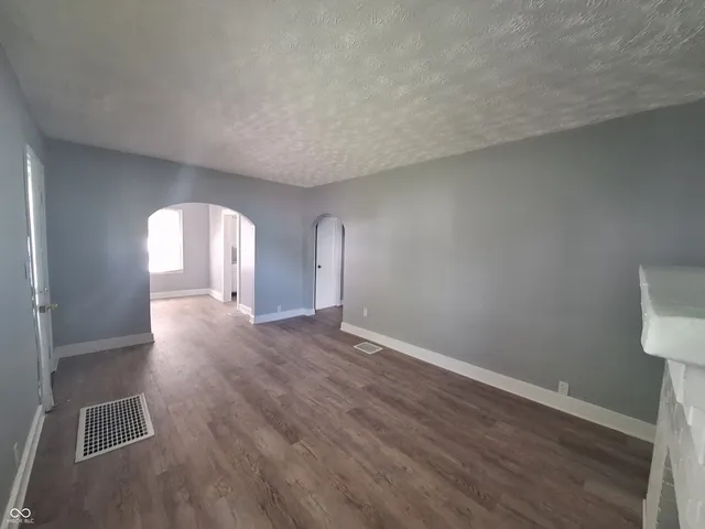 $1,285 | 3018 Graceland Avenue, Indianapolis, IN 46208