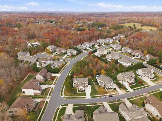 $1,325,000 | 301 Pecan Rdg Court, Weddington, NC 28104