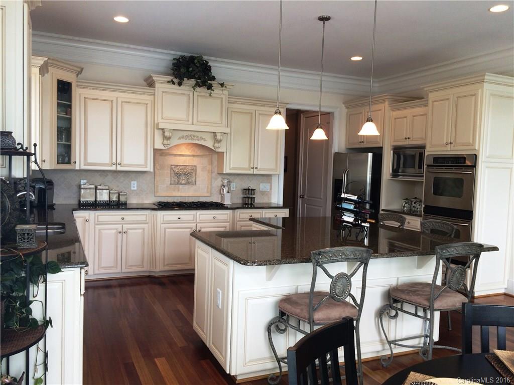 22625 Torrence Chapel Road, Unit L25 Cornelius, NC 28031 - Photo 5 of 24