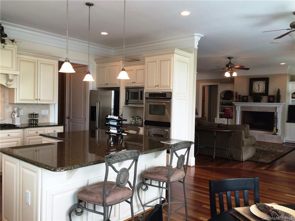 22625 Torrence Chapel Road, Unit L25 Cornelius, NC 28031 - Photo 7 of 24