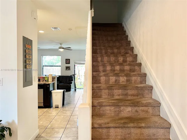 a view of entryway and hall