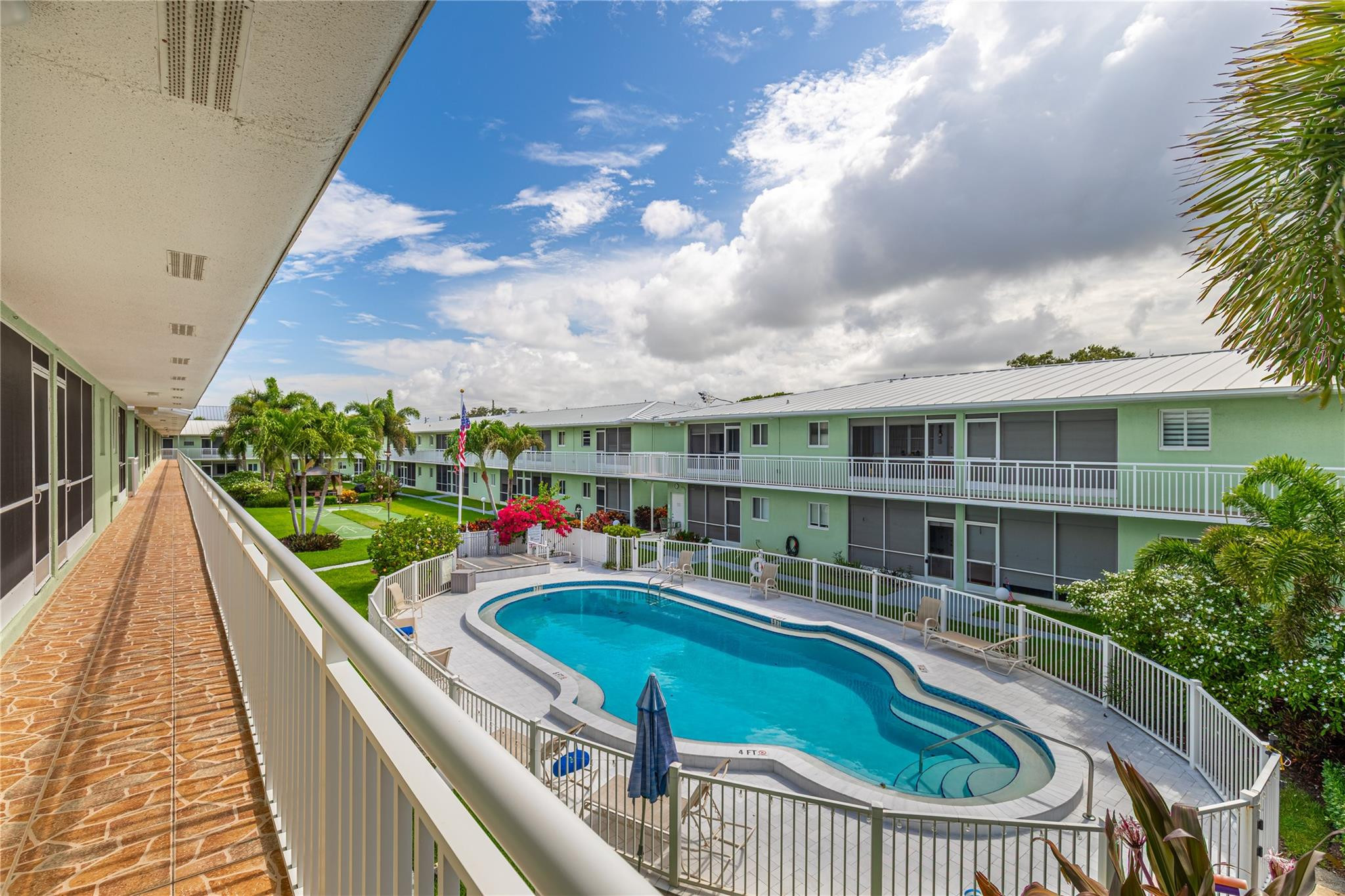 2100 Northeast 38th Street, Unit 216 Lighthouse Point, FL 33064 - Photo 25 of 38 Photo 25