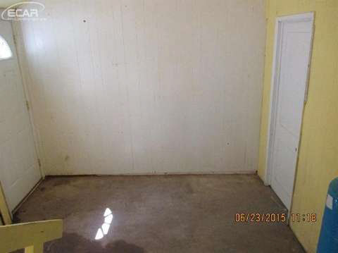 1590 Eberly Road Flint, MI 48532 - Photo 18 of 24 20442068-17.JPG