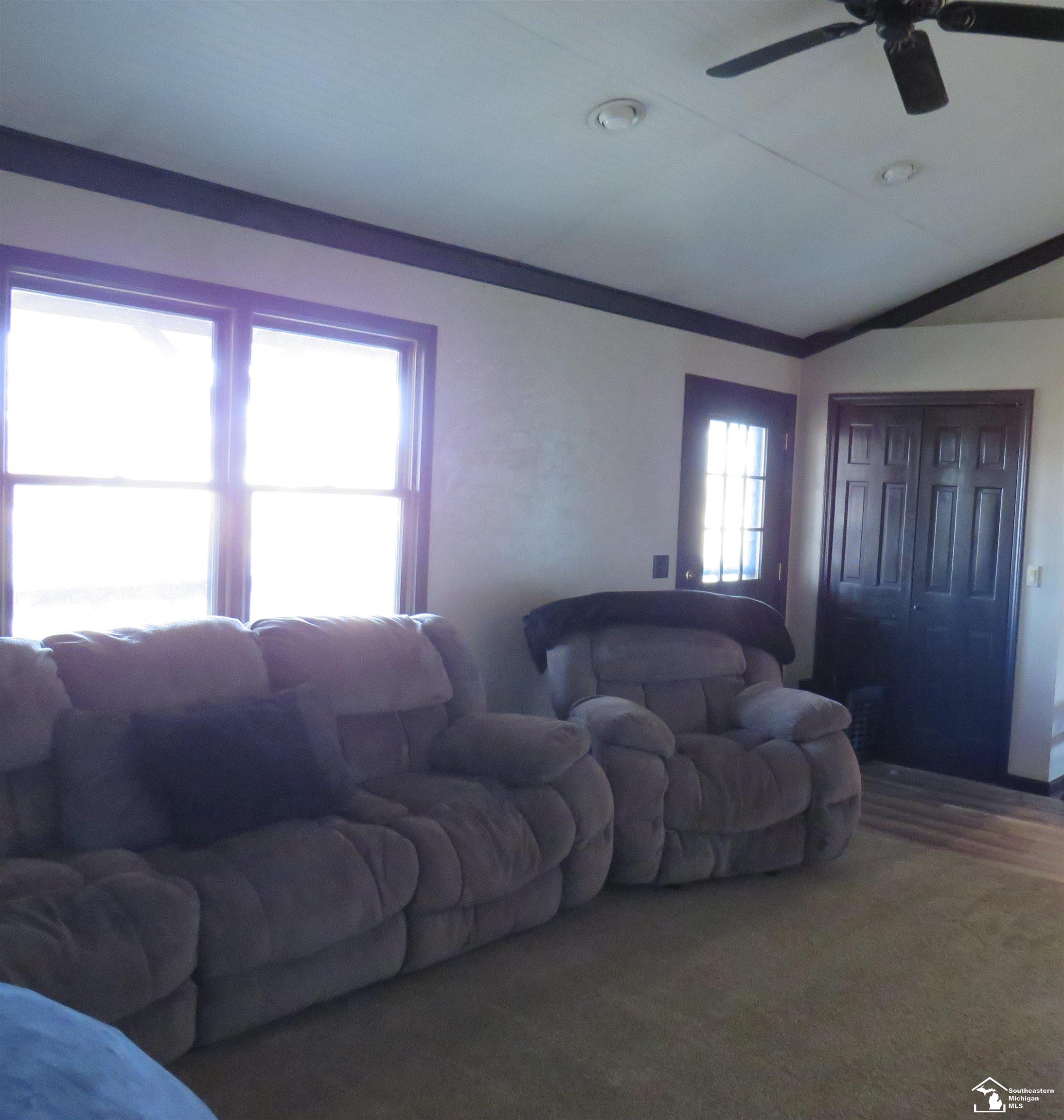 4903 Wells Road Petersburg, MI 49270 - Photo 4 of 39
