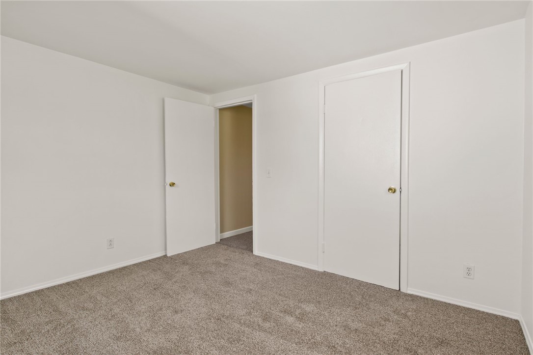 87 Armstrong Road Greece, NY 14616 - Photo 21 of 29