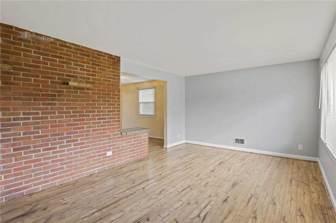 87 Armstrong Road Greece, NY 14616 - Photo 4 of 29