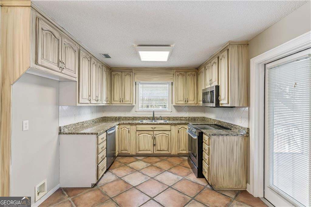 60 Laurel Grove Road Brunswick, GA 31523 - Photo 35 of 52 Gallery Image 35