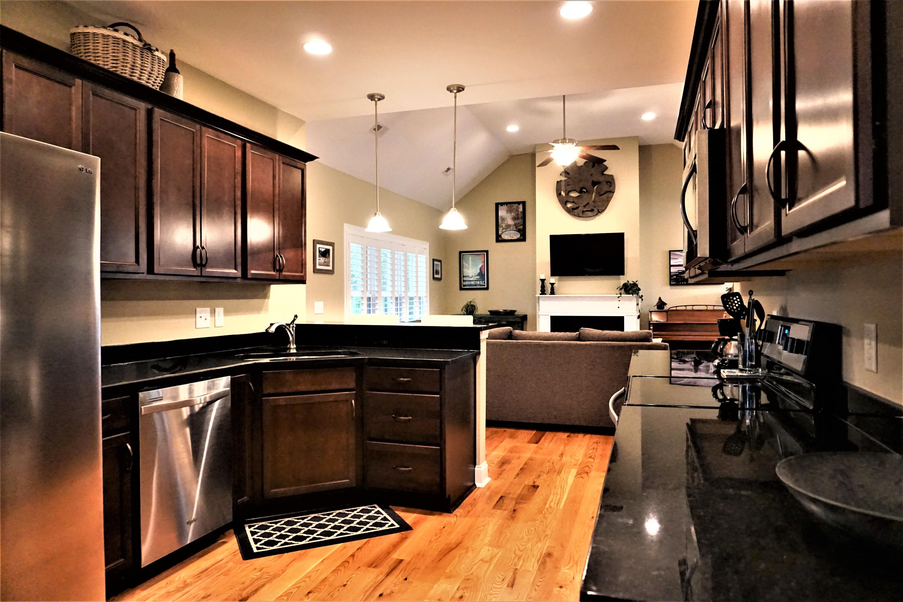 406 Yadkin Road Southern Pines, NC 28387 - Photo 9 of 45 DSC00503