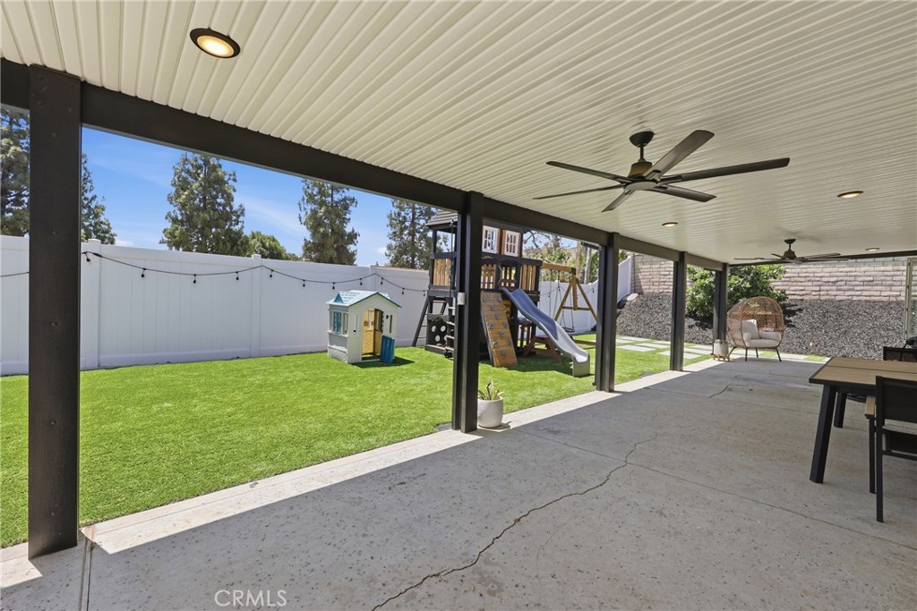 11244 Clara Court Riverside, CA 92505 - Photo 36 of 52