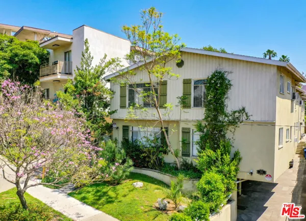 $3,100 | 920 Westbourne Drive, Unit 9, West Hollywood, CA 90069