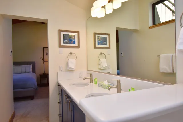 $1,300,000 | 460 2nd Avenue South, Unit 30, Ketchum, ID 83340