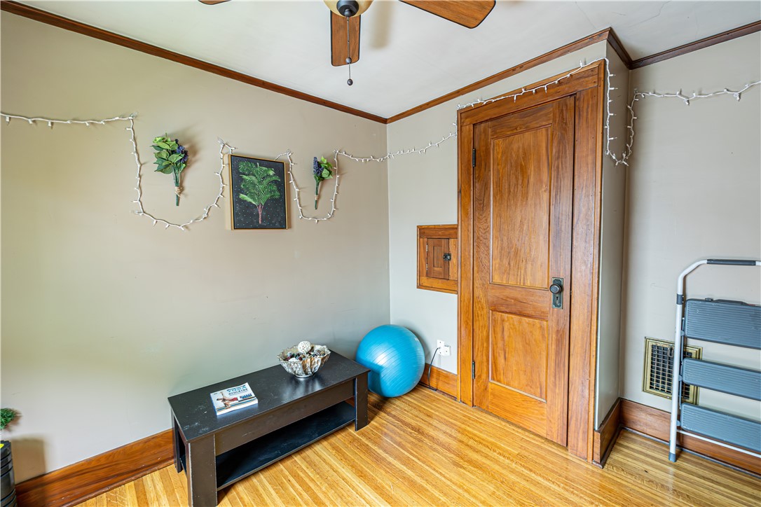 334 Marion Street Rochester, NY 14610 - Photo 24 of 37