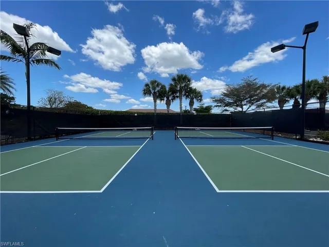 a view of a tennis court