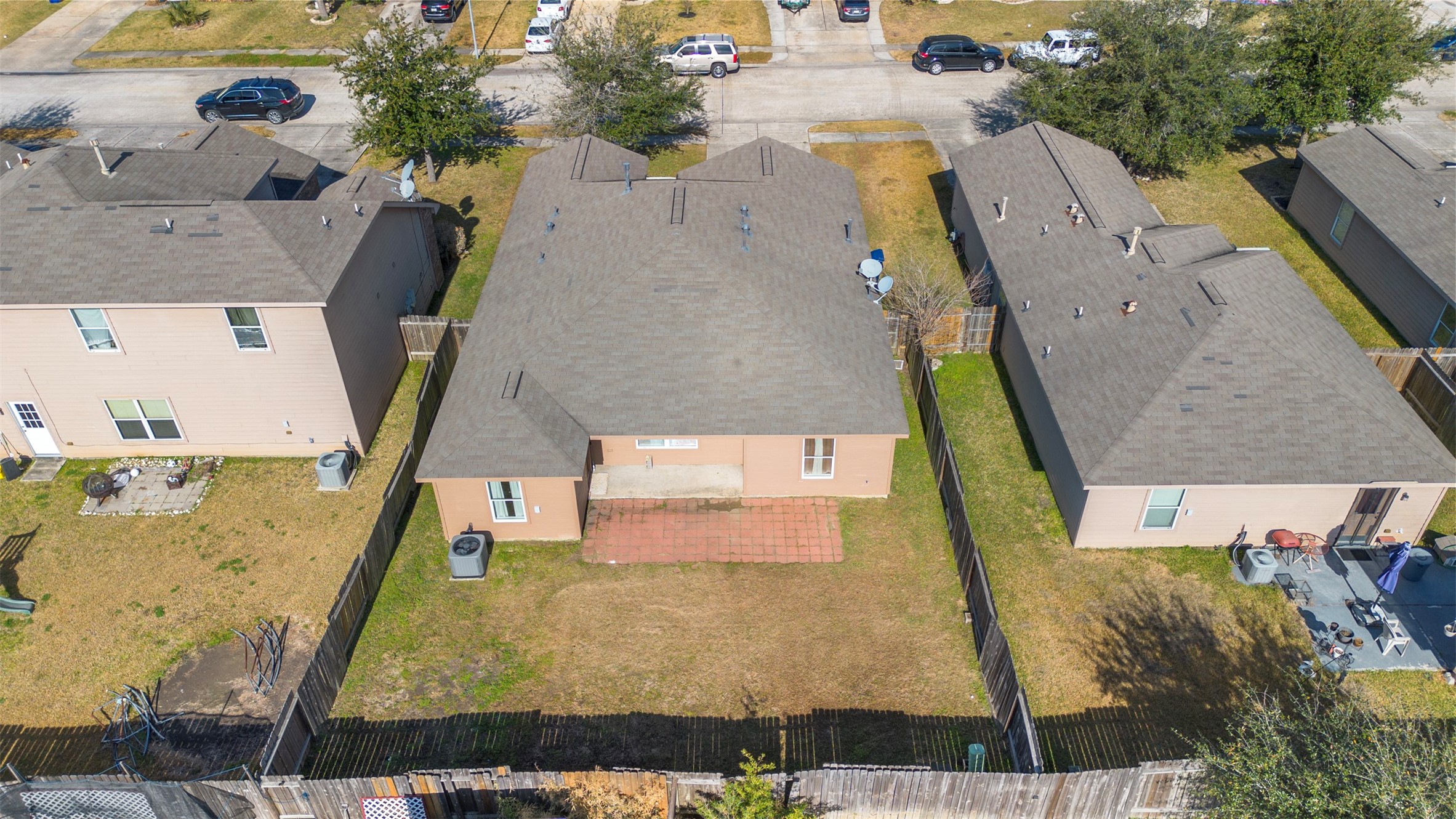 830 Paradise Road Baytown, TX 77521 - Photo 28 of 34