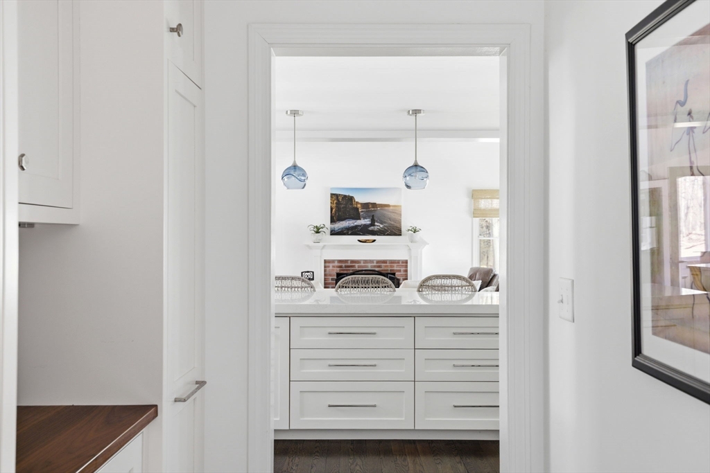 24 Ridge Hill Road Scituate, MA 02066 - Photo 12 of 38 a view of walk in closet with window