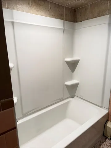 $2,150 | 110 Burbank Street, Cranston, RI 02910