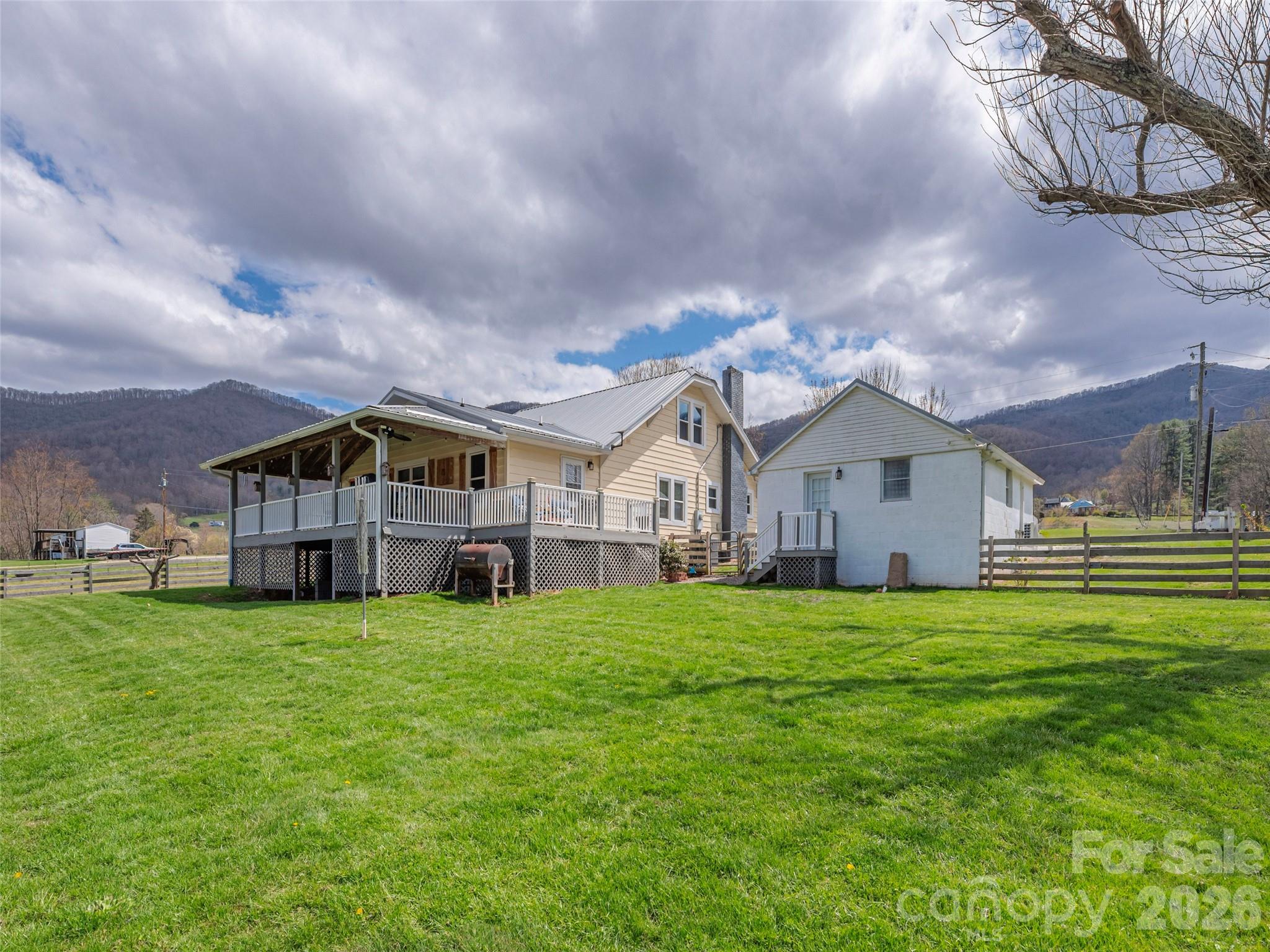 4896 Dutch Cove Road Canton, NC 28716 - Photo 38 of 41