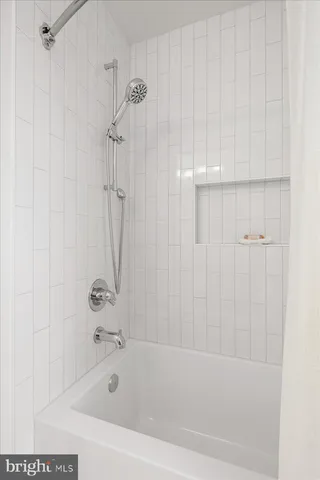 $1,525,000 | 915 North Irving Street, Arlington, VA 22201