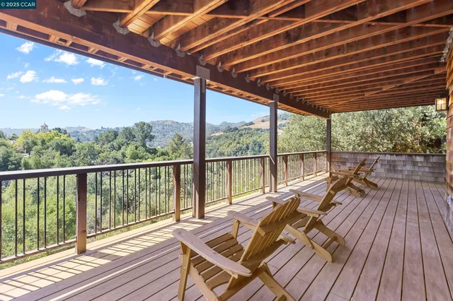 $1,925,000 | 25 Watchwood Court, Orinda, CA 94563