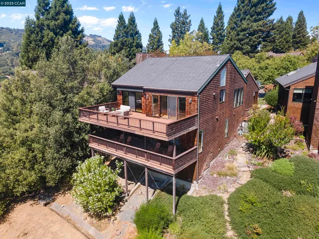 $1,925,000 | 25 Watchwood Court, Orinda, CA 94563