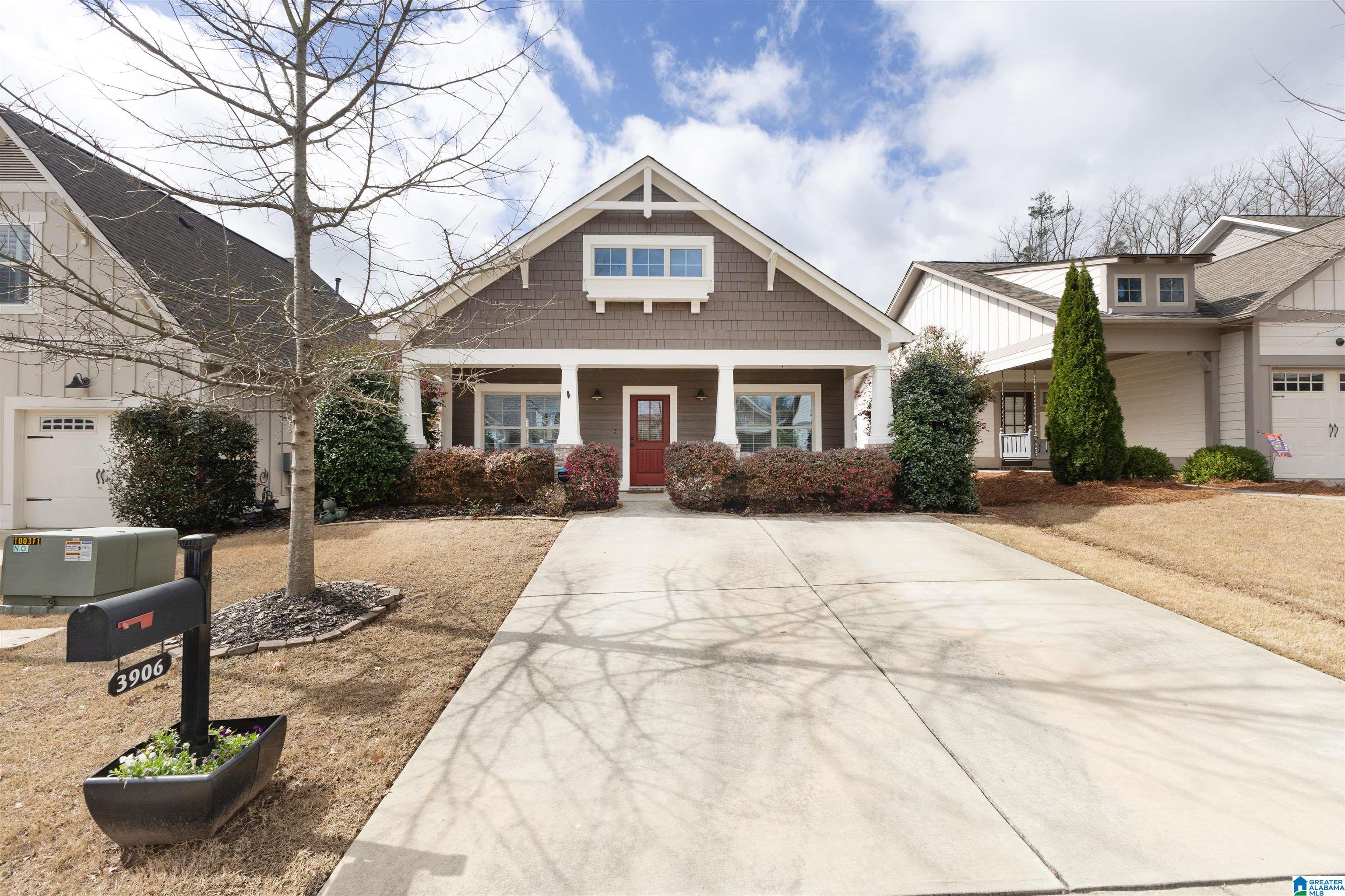 3906 Crest Landing Birmingham, AL 35210 - Photo 3 of 33