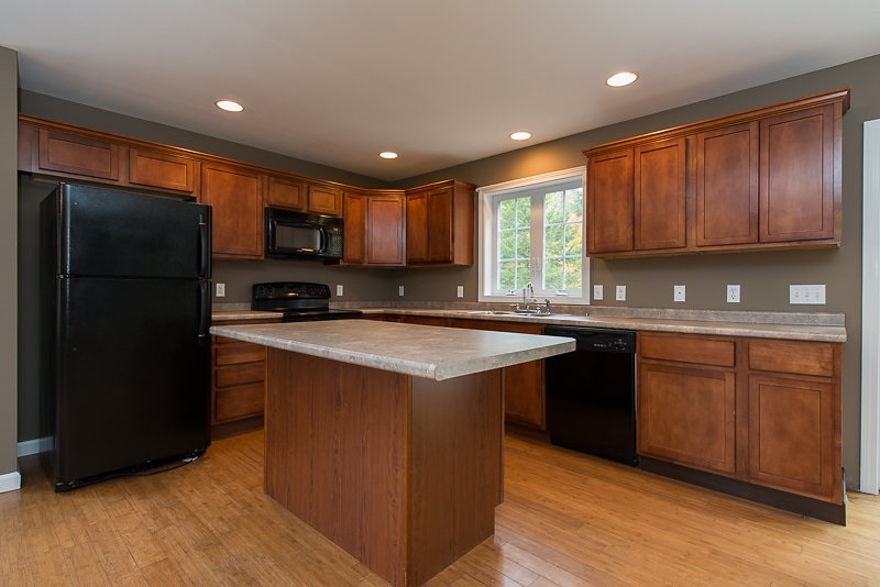 1076 Witchtrot Road Wakefield, NH 03872 - Photo 4 of 40 Gallery Image 4