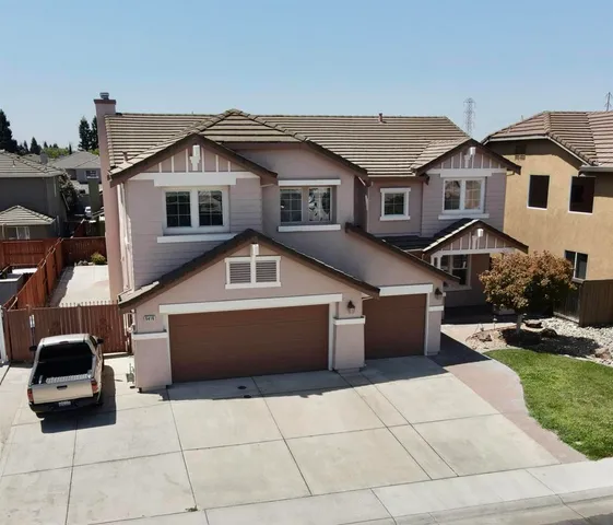 $800,000 | 9416-9416 Lyndley Plaza Way, Elk Grove, CA 95624