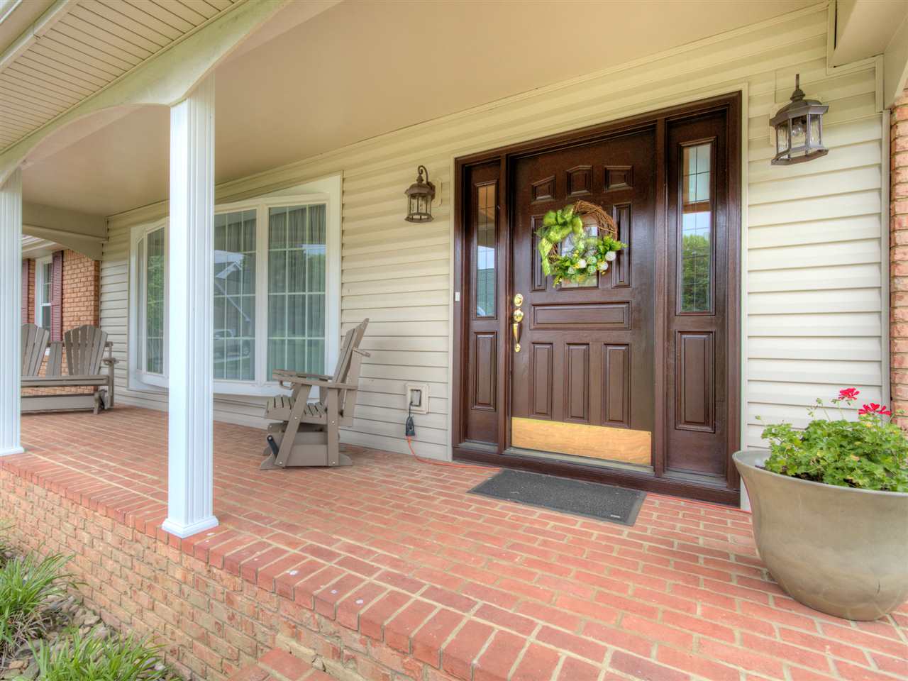 1019 Big Bend Road Barboursville, WV 25504 - Photo 2 of 32 Gallery Image 2