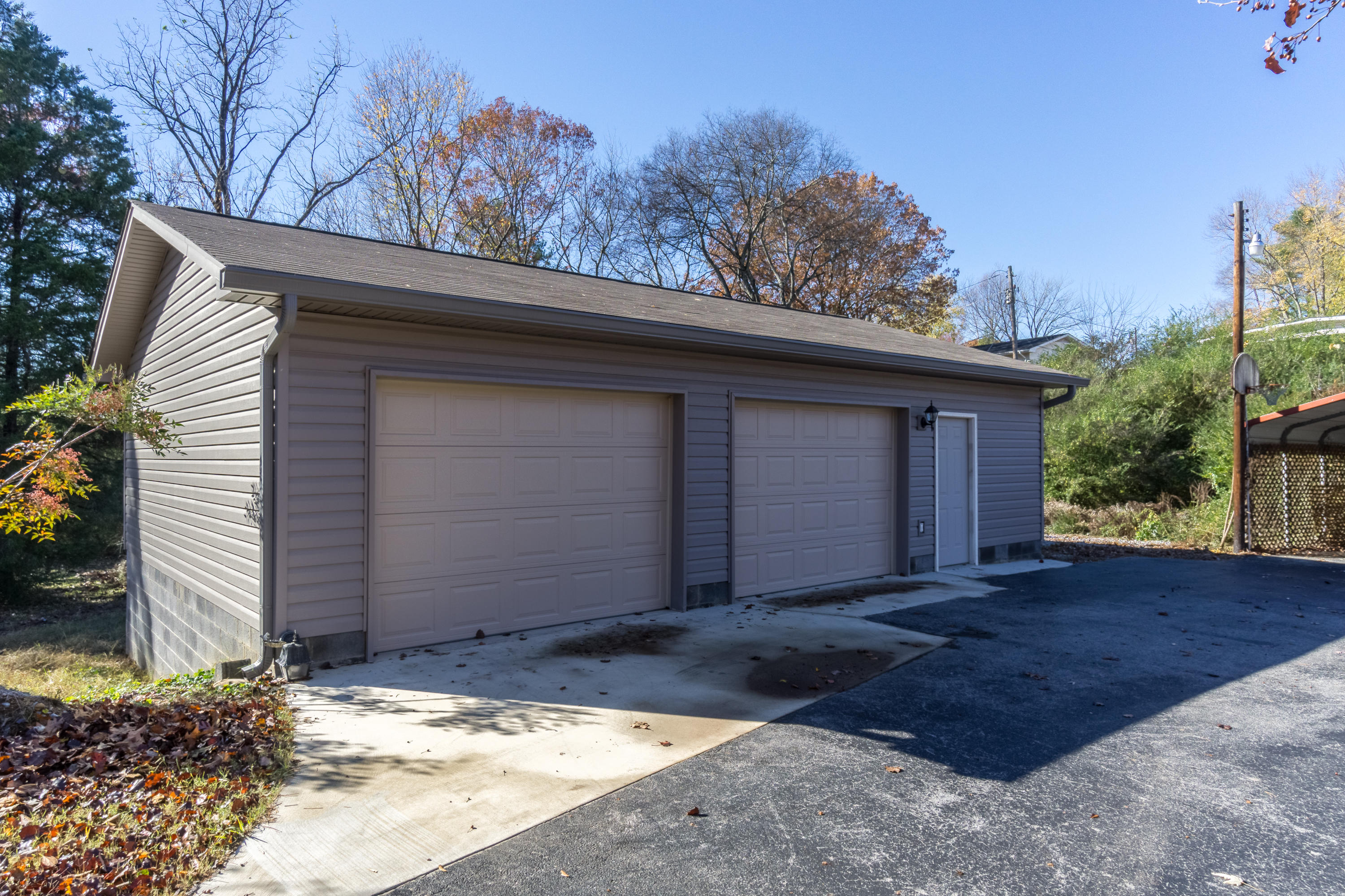 7743 North Dent Road Hixson, TN 37343 - Photo 34 of 45 -36