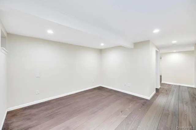 $1,248,888 | 32 Longfellow Avenue, Westbury, NY 11590