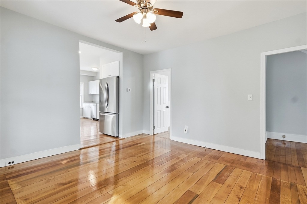 116 Coburn Street, Unit 116 Lowell, MA 01850 - Photo 11 of 38