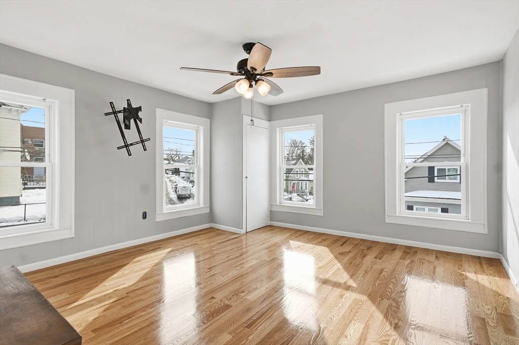 116 Coburn Street, Unit 116 Lowell, MA 01850 - Photo 19 of 38