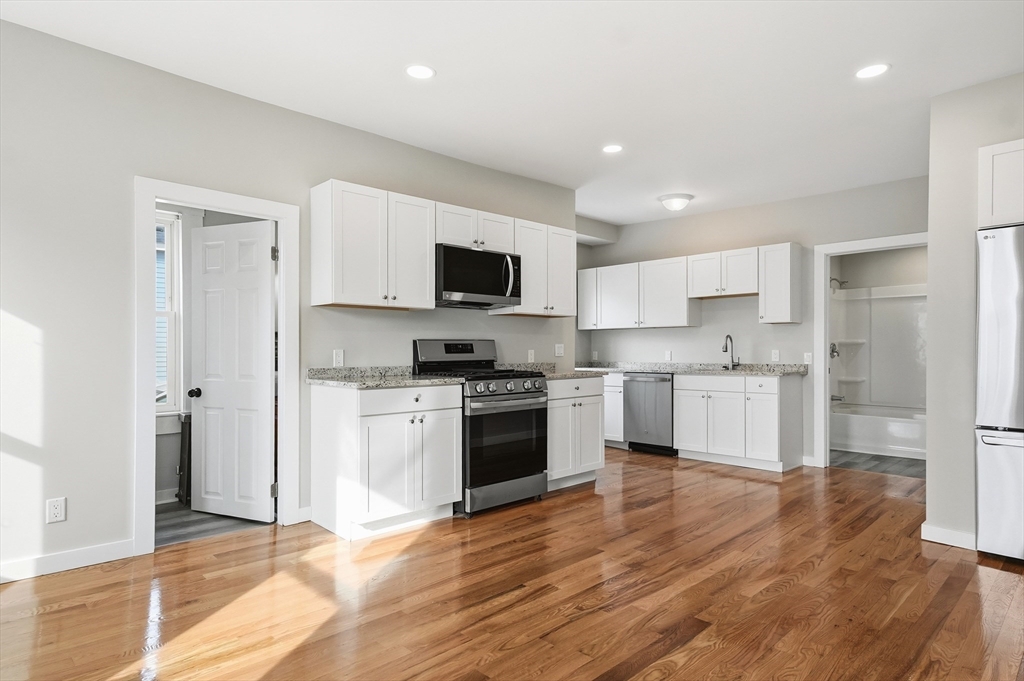 116 Coburn Street, Unit 116 Lowell, MA 01850 - Photo 2 of 38