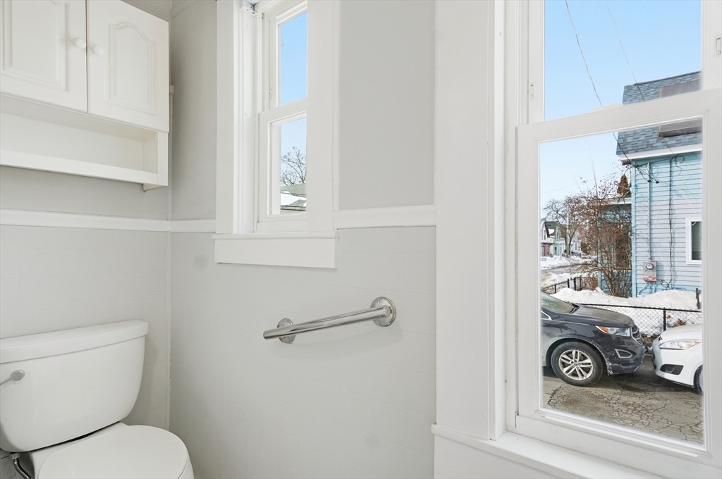 116 Coburn Street, Unit 116 Lowell, MA 01850 - Photo 28 of 38