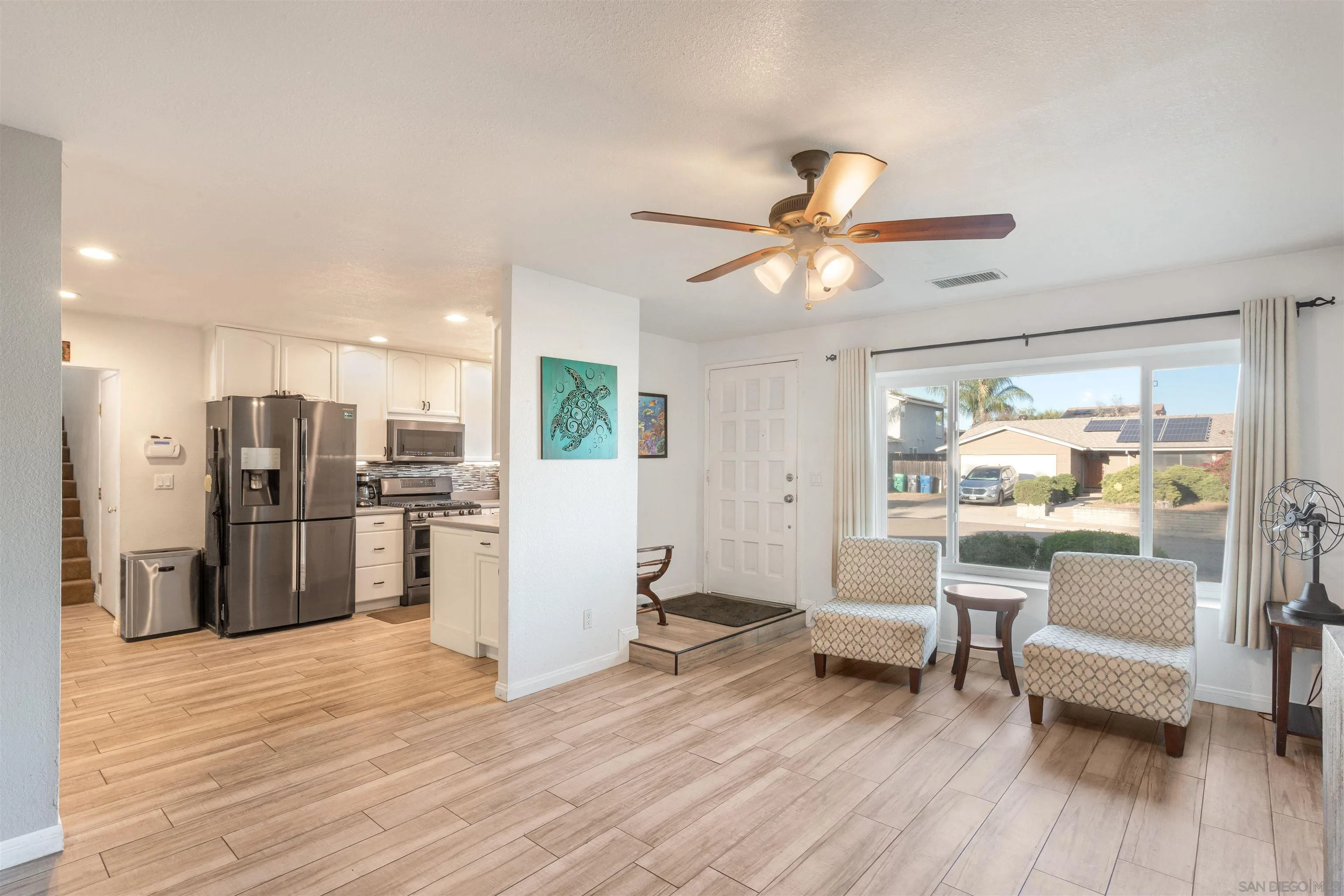 10014 Gem Tree Way Santee, CA 92071 - Photo 8 of 40