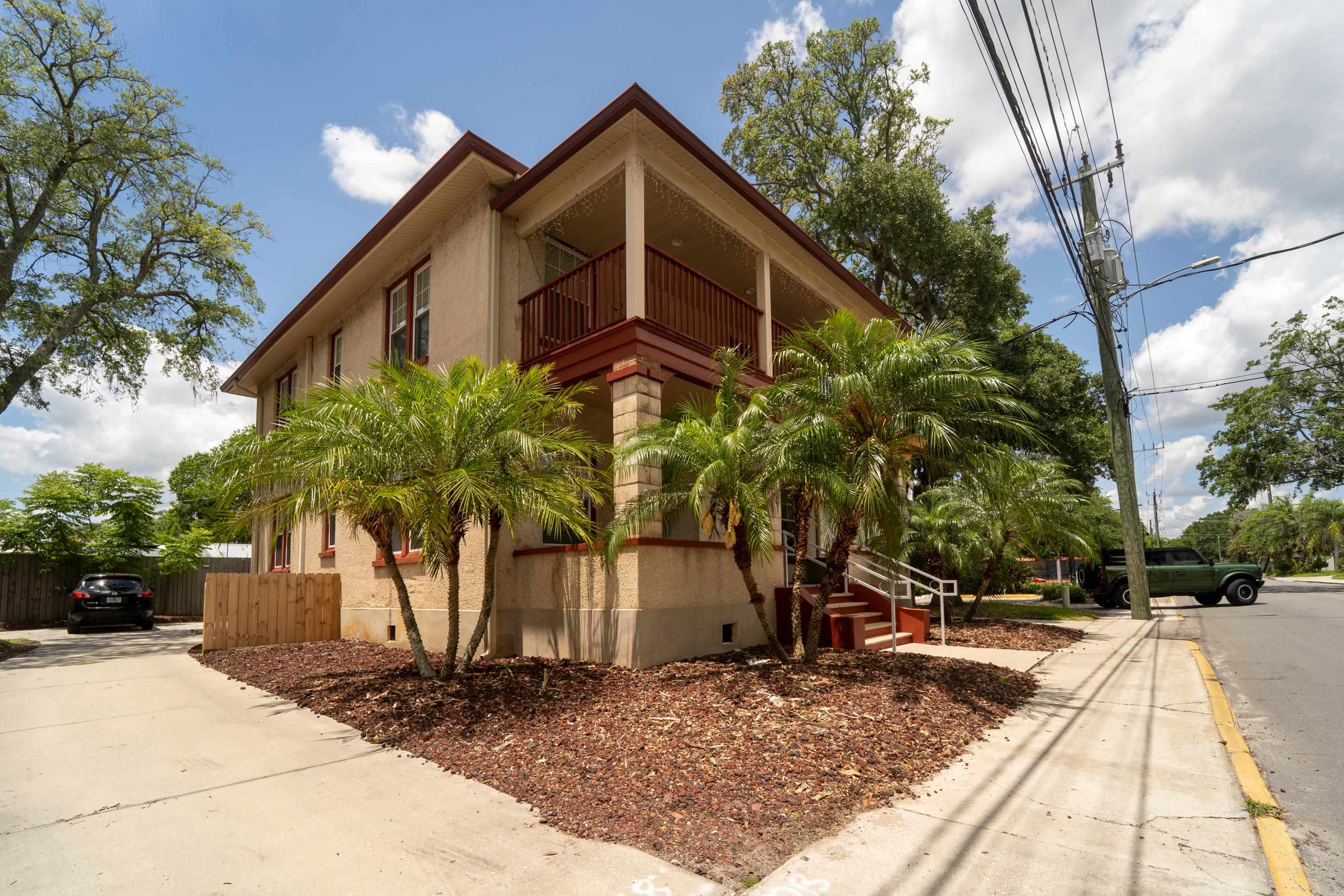 78 Riberia Street St. Augustine, FL 32084 - Photo 34 of 38 a front view of a house with a yard