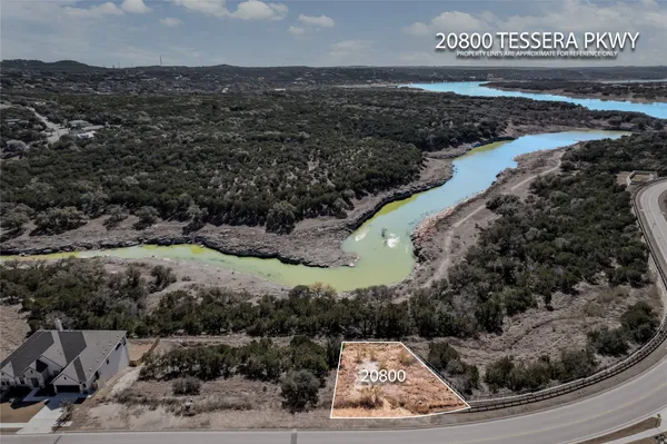 a view of a outdoor space