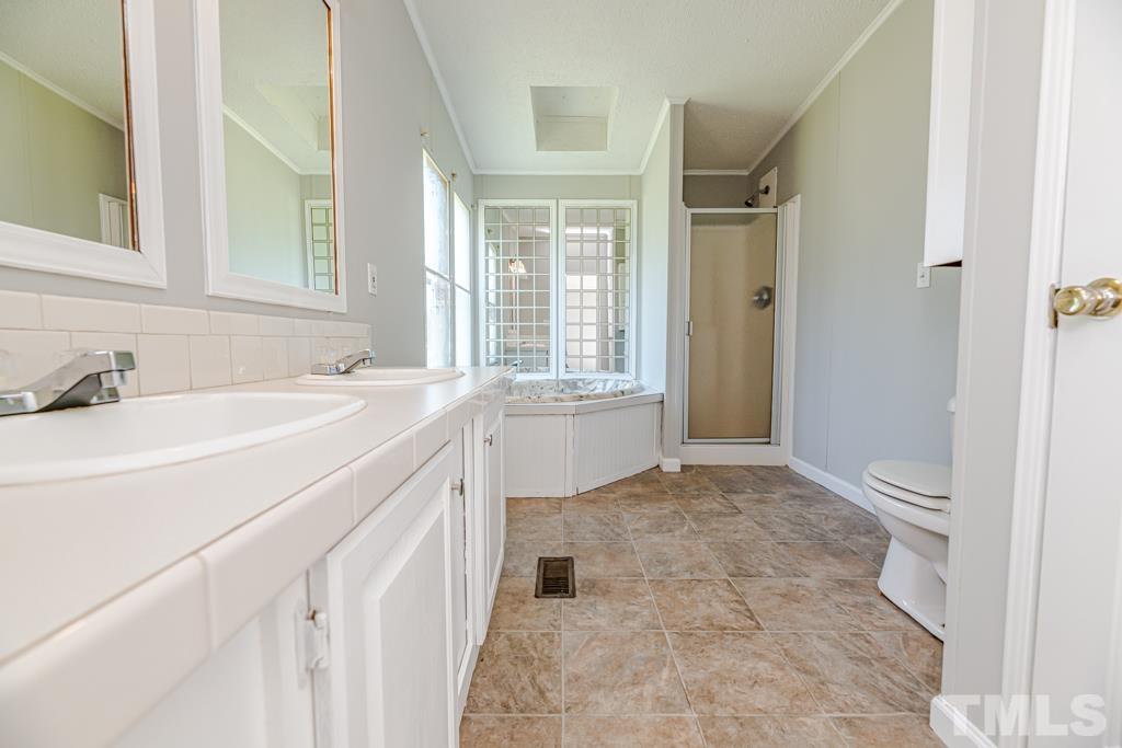 2792 Elliott Bridge Road Bunnlevel, NC 28323 - Photo 9 of 27 Gallery Image 9