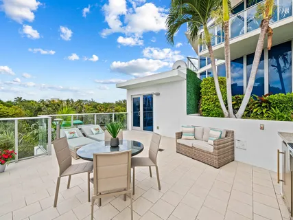 $2,074,000 | 701 North Fort Lauderdale Beach Boulevard, Unit TH1, Fort Lauderdale, FL 33304